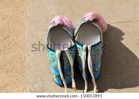 Drama stage shoes in China