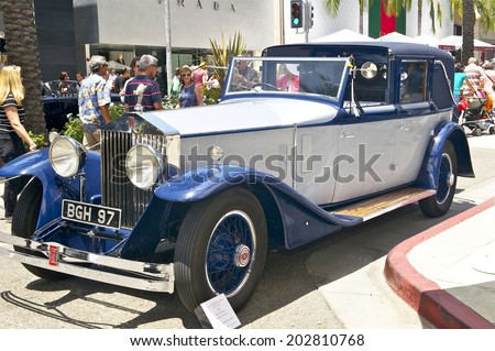 BEVERLY HILLS, CALIFORNIA - JUNE 15, 2014:1930 Rolls-Royce Phantom II Town Car owned by Danny and Phillip Howard at the Rodeo Drive Concours D\'Elegance on June 15, 2014 Beverly Hills, California, USA