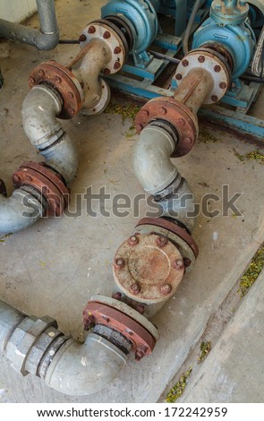 Rusty water tube