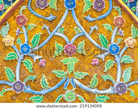 texture of mosaic tile for background - flowers design