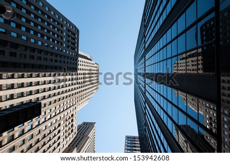 The buildings of Chicago under the blue sky