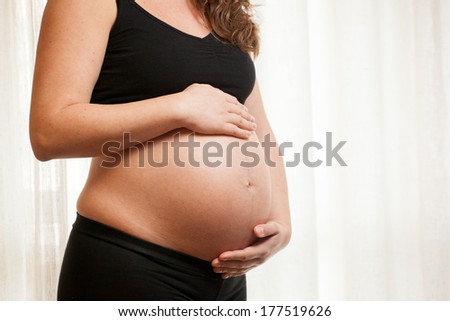 woman nine month pregnant