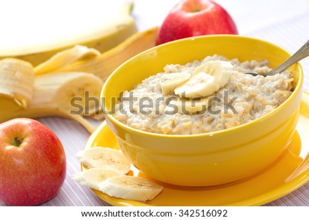 Oatmeal with fruit for breakfast