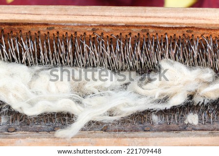 sheeps processing of sheep\'s wool traditional