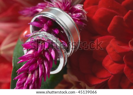 silver wedding band flower