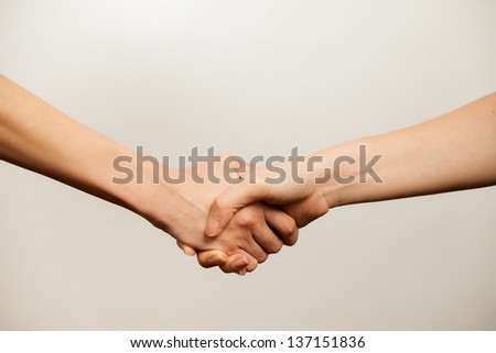 women agreement, women power, women handshake