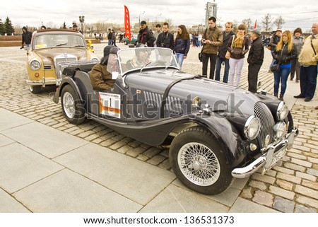 MOSCOW -?? APRIL 21: retro car Morgan on rally of classical cars on Poklonnaya hill,  April 21, 2013, in town Moscow, Russia.