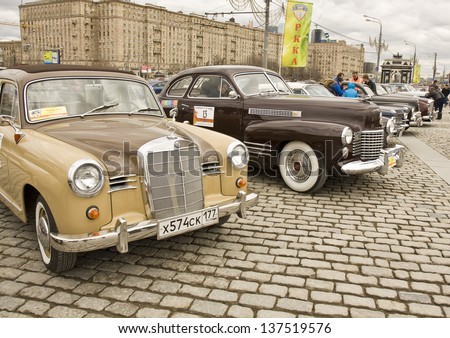 MOSCOW - APRIL 21: retro car Mercedez on rally of classical cars on Poklonnaya hill,  April 21, 2013, in town Moscow, Russia.