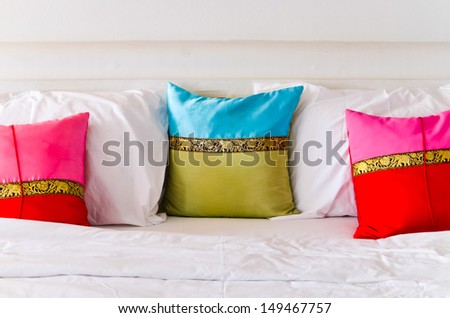 Silk pillow - Northern of Thailand\'s style