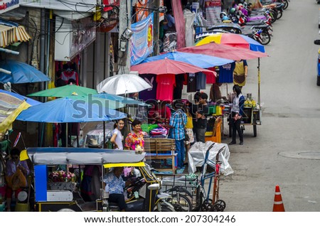 CHIANGMAI,THAILAND - 19 JULY,2014 :Warorot Market, locally called Kad Luang, is one of Chiang Mai\'s largest markets and a place to see the real Chiang Mai.