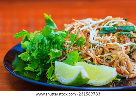 Stir fry noodles, Thai food Pad thai
