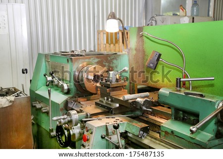 Old metal working lathe, made in the middle of the last century, is still in good working condition
