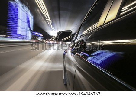 driving through Munich, during night, rigged camera on the side of a german black car, bulb exposure - time-lapse, special effects photography
