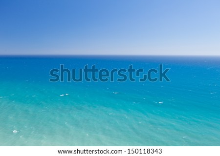 blue sea horizon background