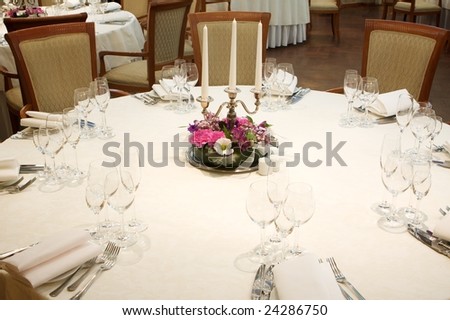 Set-out table