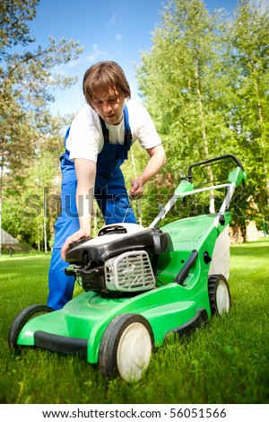 lawn mower man start up the engine