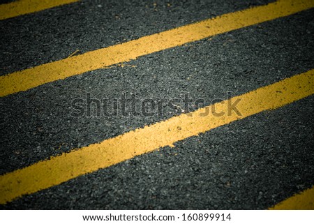 The yellow line on the road