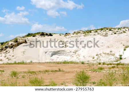 Industrial working out of white forming sand in an opencast mine