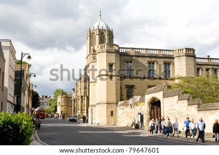 OXFORD,UK-MAY 3:Urban view adjacent to Christ Church college May 3,2011 in Oxford.Established in 1546, Christ Church is one of the largest constituent colleges of the University of Oxford