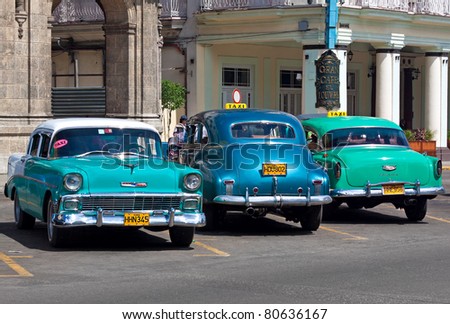 HAVANA-JULY 6:Classic cars July 6,2011 in Havana.Under the current law that the government plans to change before 2012,Cubans can only freely buy and sell cars that were on the road before 1959