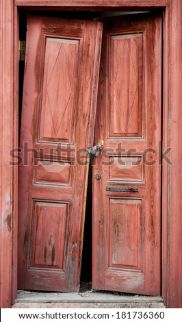 Old Pink Door, Ruin Door, Broken Door