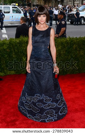 New York, NY  Monday May 04, 2015: Katie Holmes attends \'China: Through The Looking Glass\' Costume Institute Gala, held at the Metropolitan Museum of Art in New York City, New York.