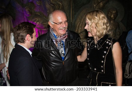MOSCOW - JUNE, 26: R. Gigineishvili,  Nikita Mikhalkov, N. Mikhalkova. Charity  foundation Russian Siluet. Fashion show  at the Russian Academy of art . June 26, 2014 in Moscow, Russia