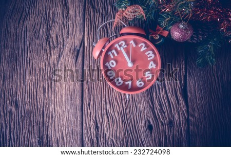 red alarm clock waiting time to xmas and new year