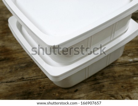 close up white plastic box