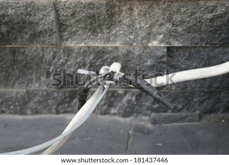 unsafe connect the power cord