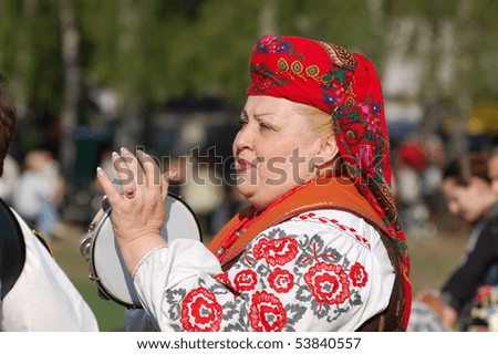 KIEV, UKRAINE - MAY 2: Ukraine annual folk culture festival. Folk singer wear historical Ukrainian costume May 2, 2010 in Kiev, Ukraine