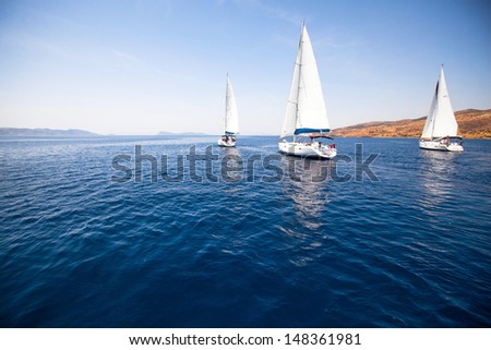 Group yacht sailing