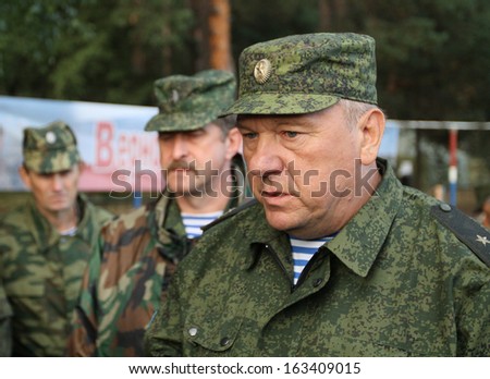 KOSTROMA REGION - AUG 26: Vladimir Shamanov (Commander-in-Chief Russian Airborne Troops) during Command post exercises with 98-th Guards Airborne Division, Aug 26, 2010 in Kostroma region, Russia.