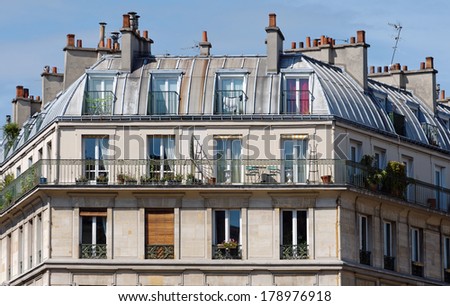 balcony and zing roof in Paris