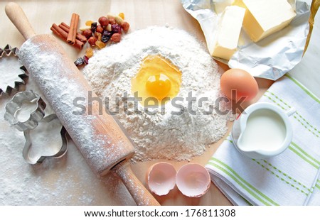 Baking cake with utensil and ingredient