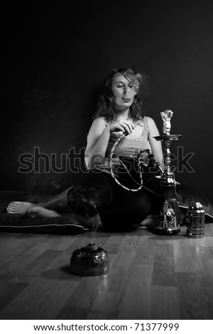 Black and white retro smoker