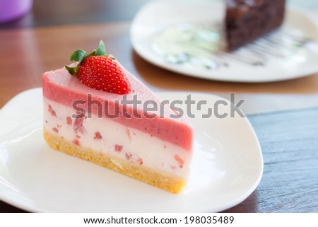strawberry cheese pie