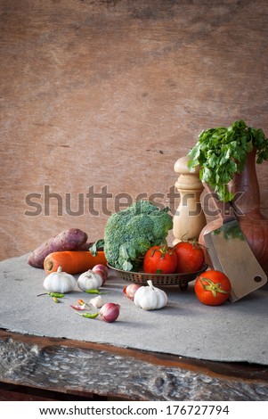 vegetables still life tomatoes , garlic , onions and carrot
