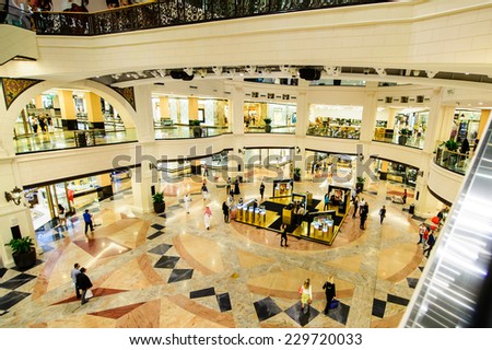 DUBAI,UNITED ARAB EMIRATES - NOVEMBER 10: Mall of Emirates In Dubai at 10 of November 2014.