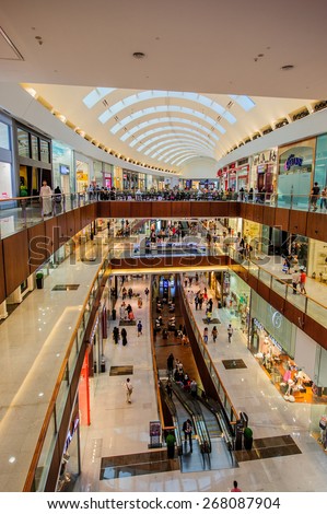 DUBAI, UAE - APRIL 07, 2015:Dubai Mall, the world\'s largest shopping mall, part of the 20 billion dollars Downtown Dubai Complex, and includes around 1,200 shops