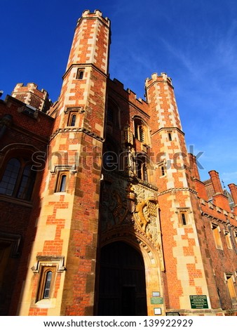 The main entrance, built in 1516, St. Johns College Great Gate along St. John Street, Cambridge University, Cambridgeshire, England, United Kingdom, Western Europe.