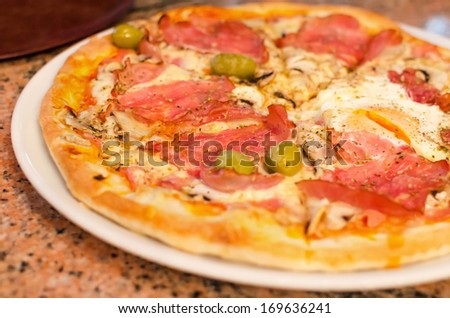 tasty pizza restaurant