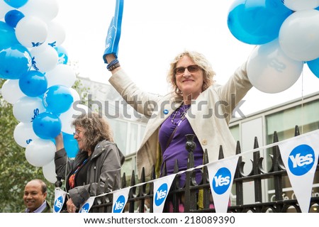 EDINBURGH, SCOTLAND, UK - September 18, 2014 - public expressing their opinion on independence during referendum day in Edinburgh