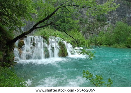 The+waterfalls+of+plitvice+lakes+croatia