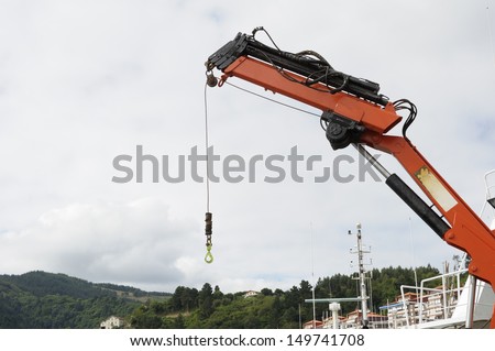 Hydraulic crane of a fishing boat