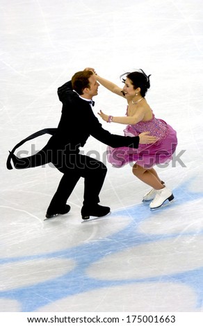 TURIN, ITALY-FEBRUARY 18, 2006: Jamie Silverstein and Ryan O\'Mera i competing during the Couple Figure Ice Skating during the Winter Olympic Games of Turin 2006.