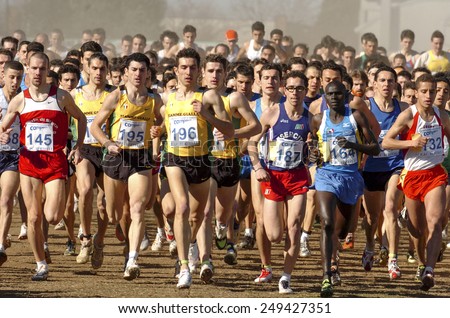 SAN GIORGIO SU LEGNANO-ITALY-FEBRUARY 15, 2005: male runners start at the cross country run race Campaccio, in San Giorgio su Legnano.