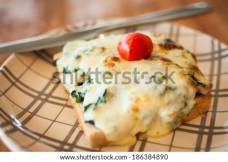 Fried Toast with spinach and cheese