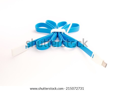 A blue USB cable with white tips well tightened - With a white background