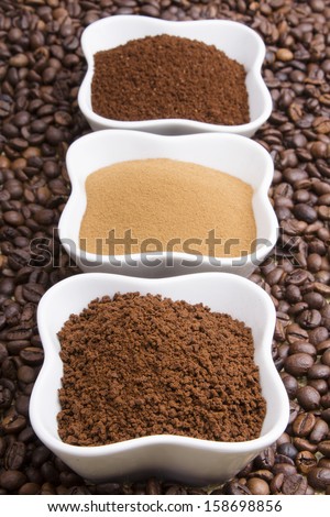 types of coffee: grounds, instant, powder, coffee beans